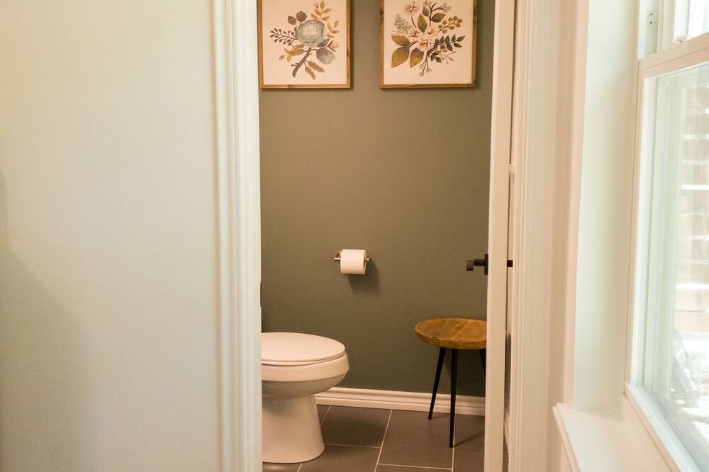 Photo of Bedroom in Crockett