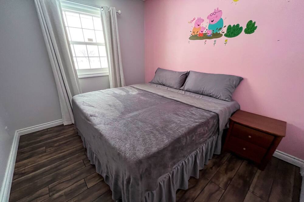 Photo of Bedroom in Hampton