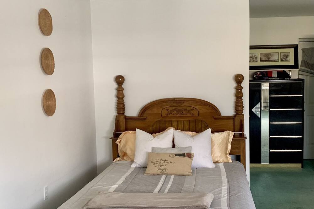 Photo of Bedroom in Howick