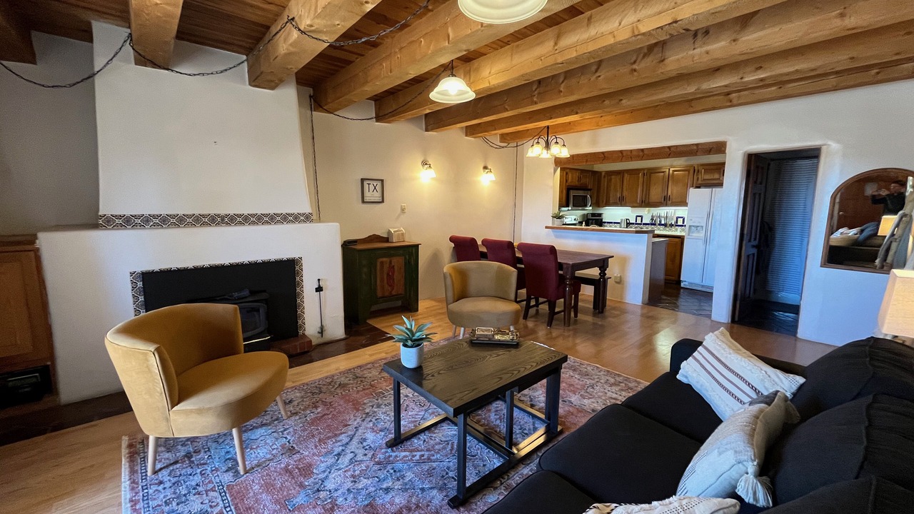 Photo of Livingroom in Arroyo Seco