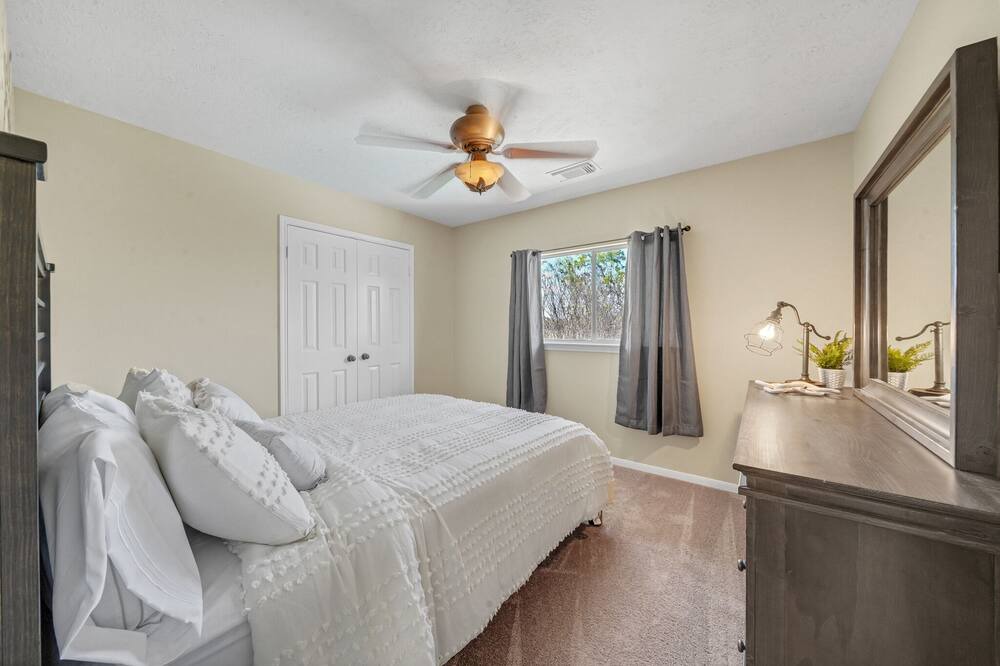 Photo of Bedroom in Barker