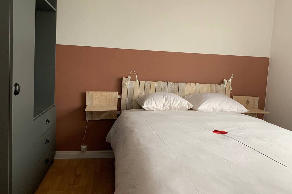 Photo of Bedroom in Guilhemery