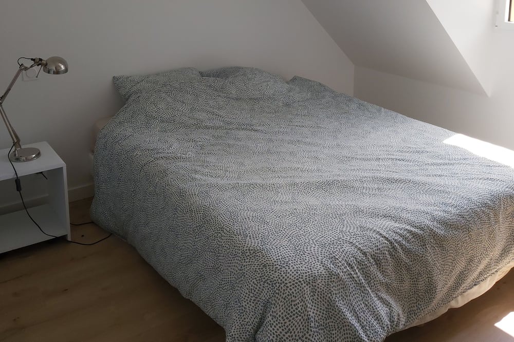 Photo of Bedroom in Grez-Neuville