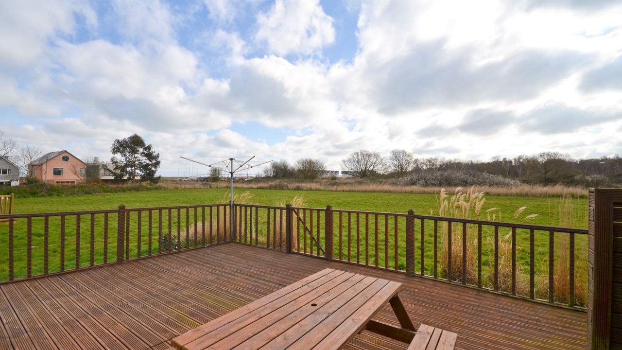 Photo of Outdoor in Nettlestone