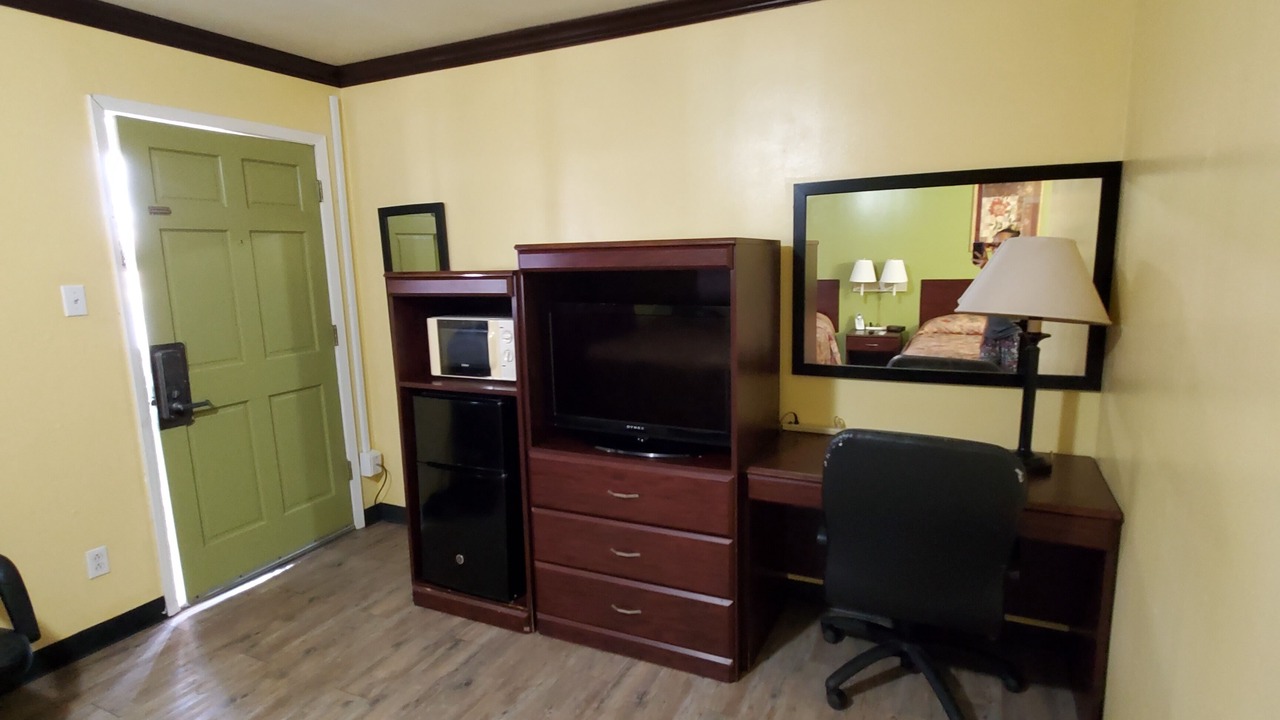 Photo of Bedroom in Navasota