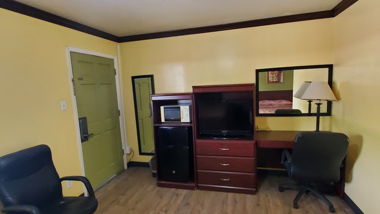 Photo of Bedroom in Navasota