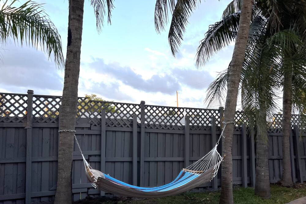 Photo of Patio Balcony in Central Corals
