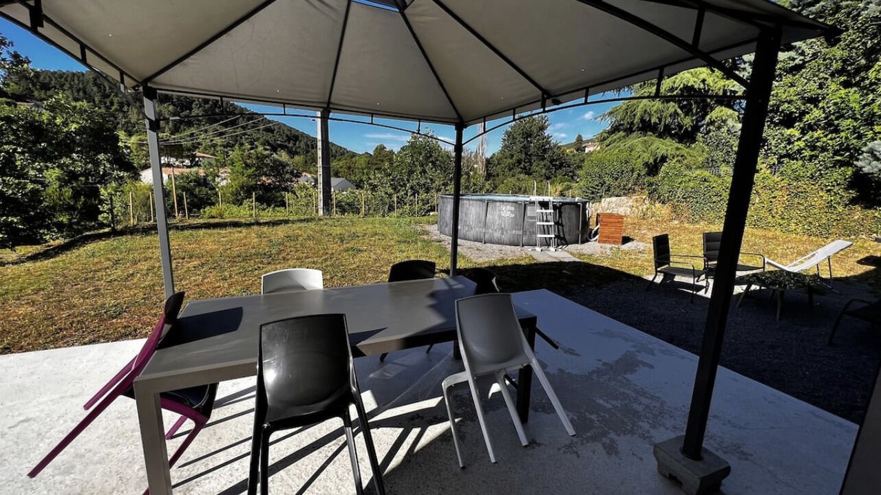 Photo of Patio Balcony in Labegude