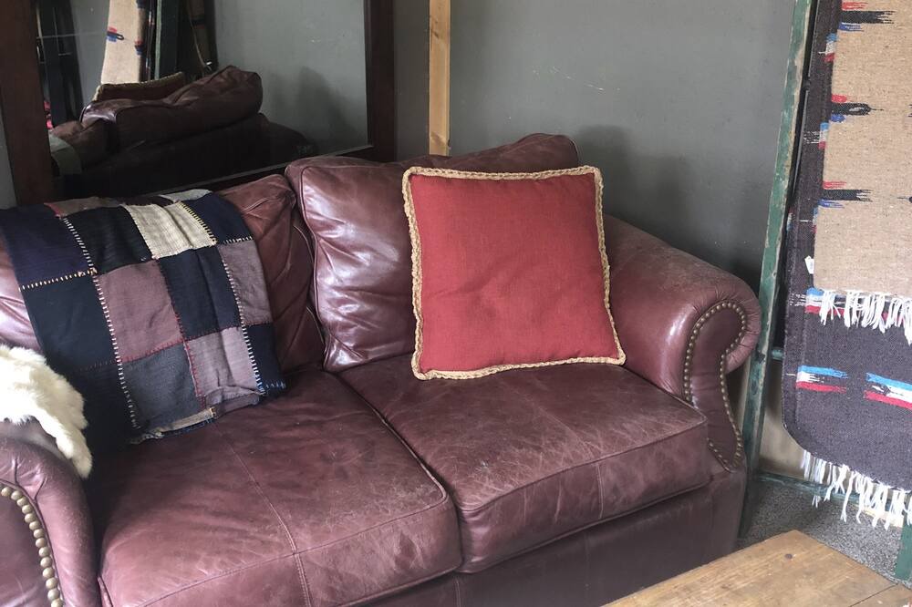 Photo of Livingroom in Cashton