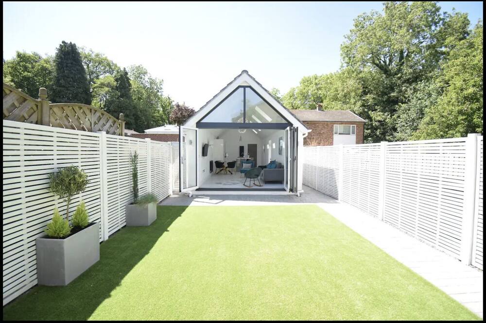 Photo of Bedroom in Brands Hatch