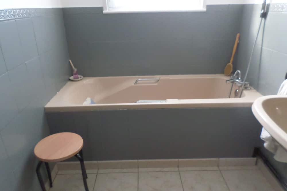 Photo of Bathroom in Quux-Haut-Mainil