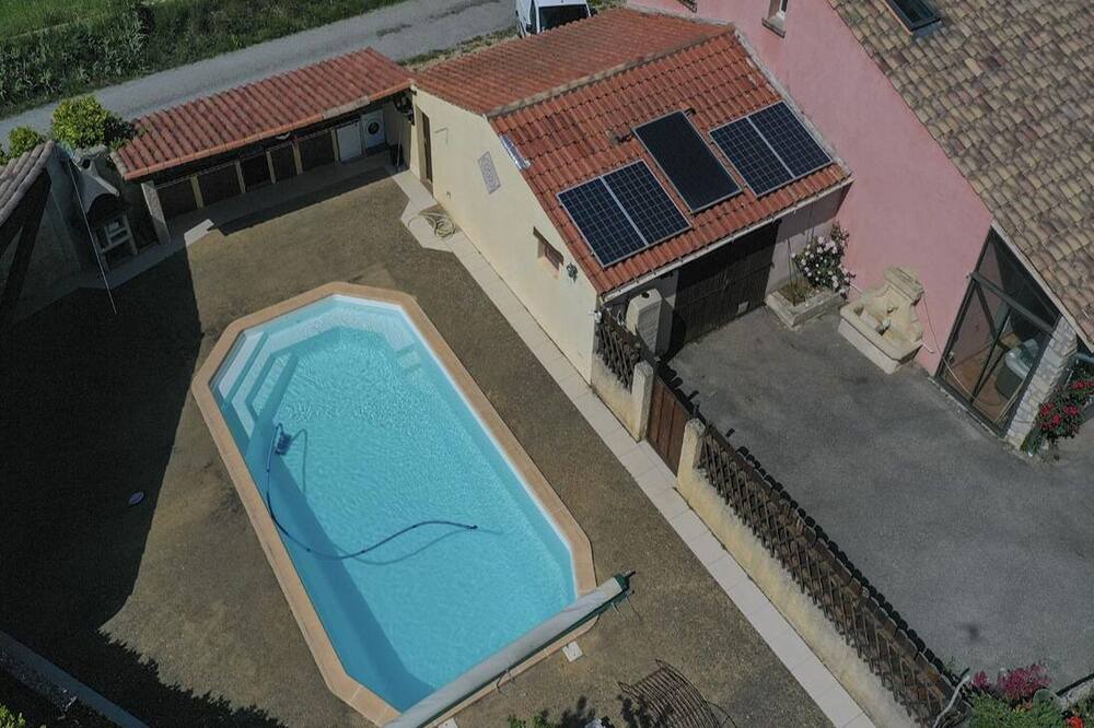 Photo of Outdoor in Ongles