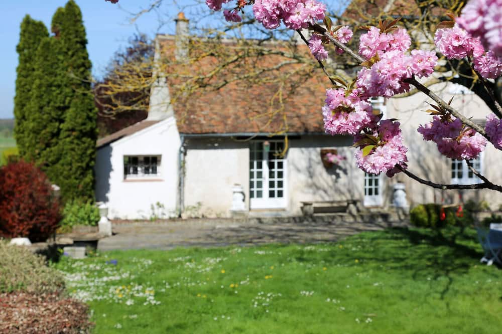 Photo of Others in Courcy-aux-Loges