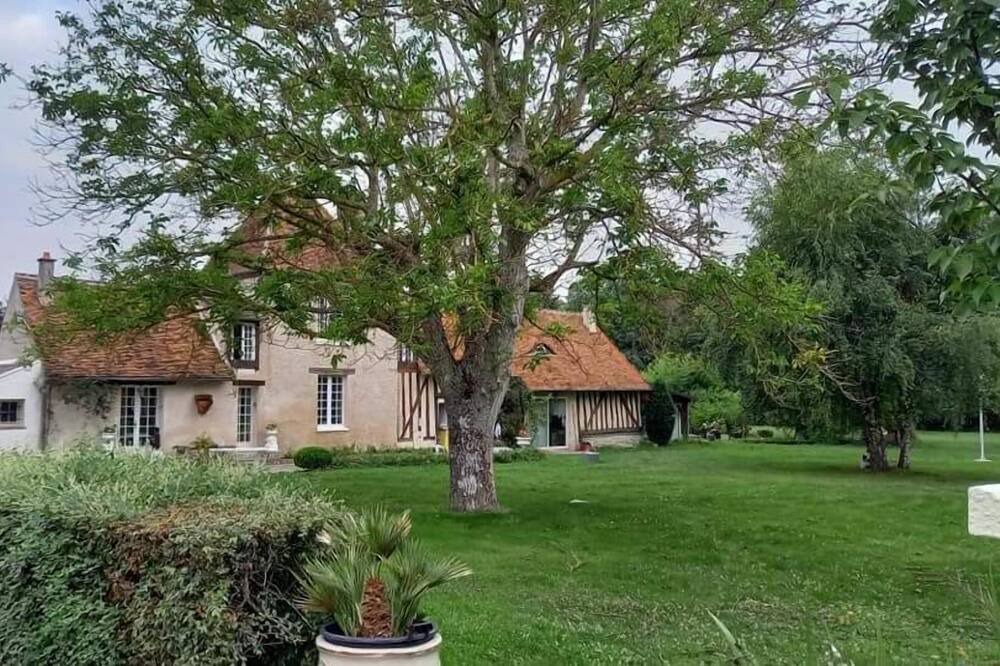 Photo of Others in Courcy-aux-Loges