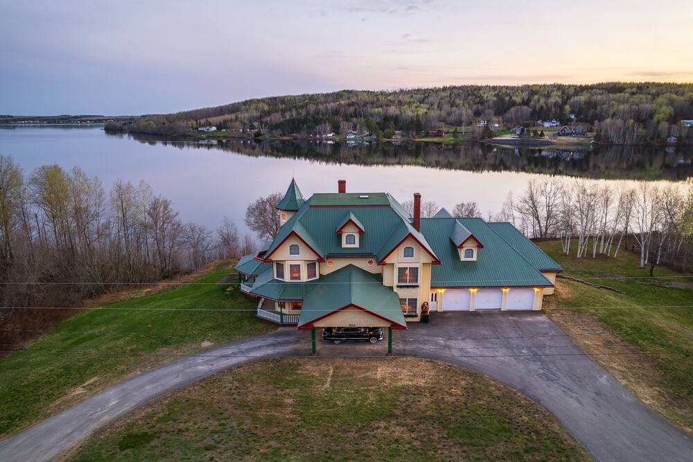 Photo of Outdoor in Saint David