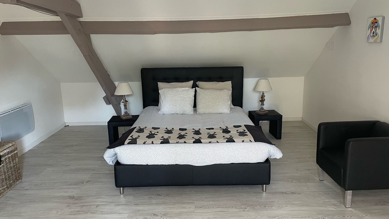 Photo of Bedroom in Romeries