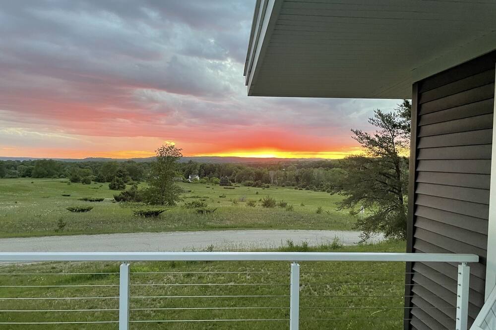 Photo of Patio Balcony in Boyne City