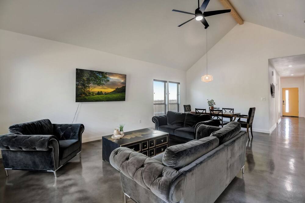 Photo of Livingroom in Fort Worth