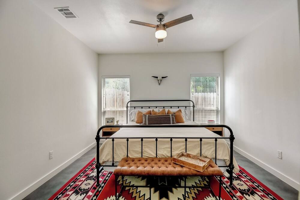 Photo of Bedroom in Fort Worth