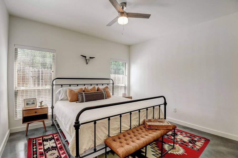 Photo of Bedroom in Fort Worth