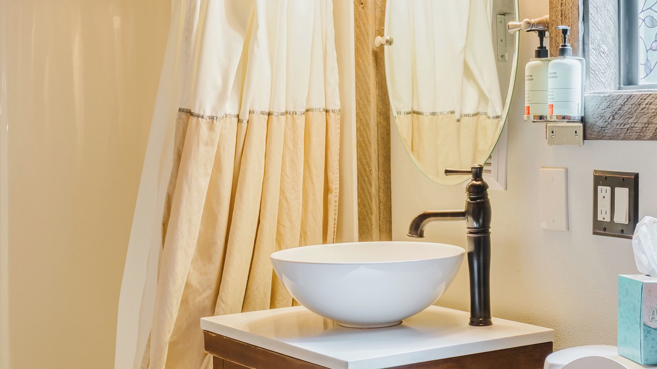 Photo of Bathroom in Enumclaw