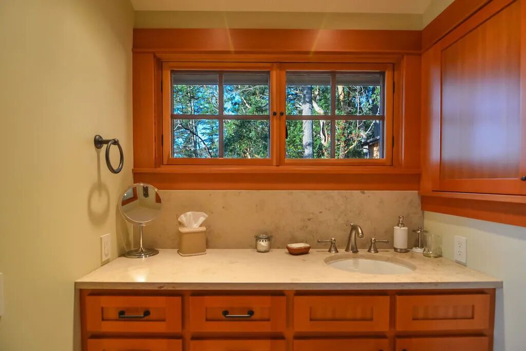 Photo of Others in Orcas