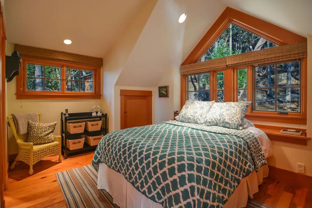 Photo of Others in Orcas