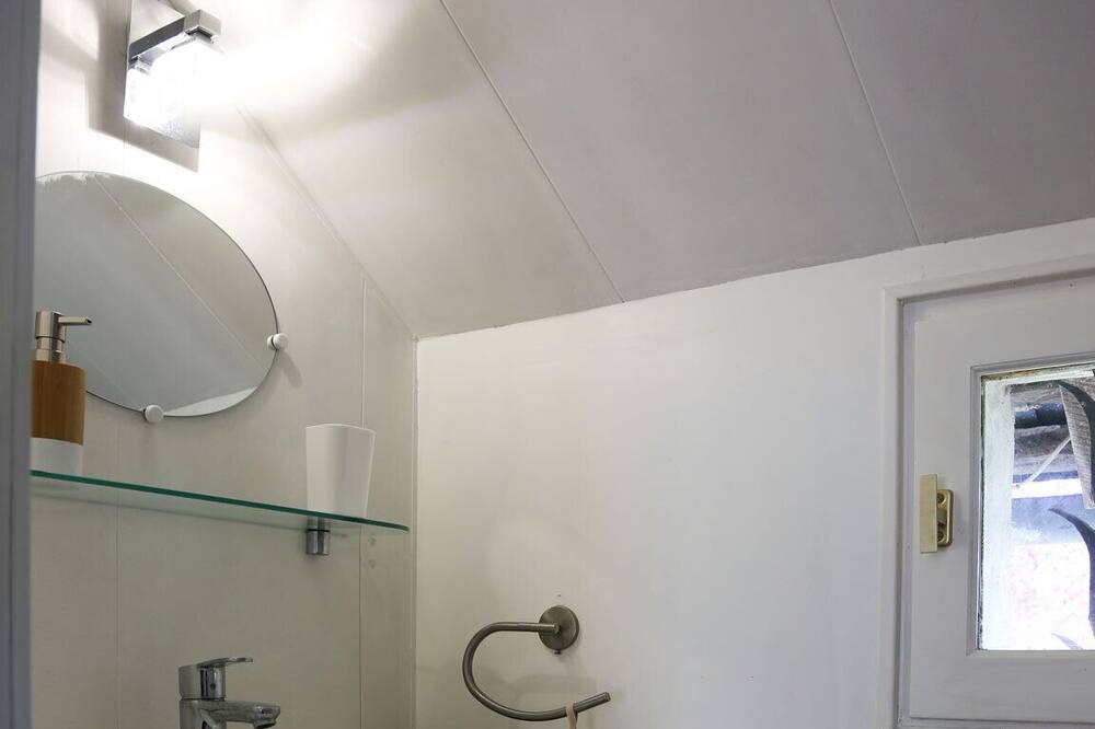 Photo of Bathroom in Courcy-aux-Loges