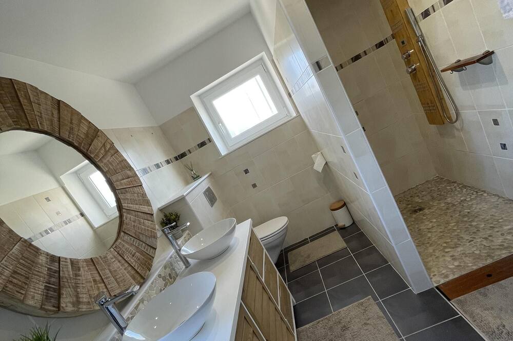 Photo of Bathroom in Ellon