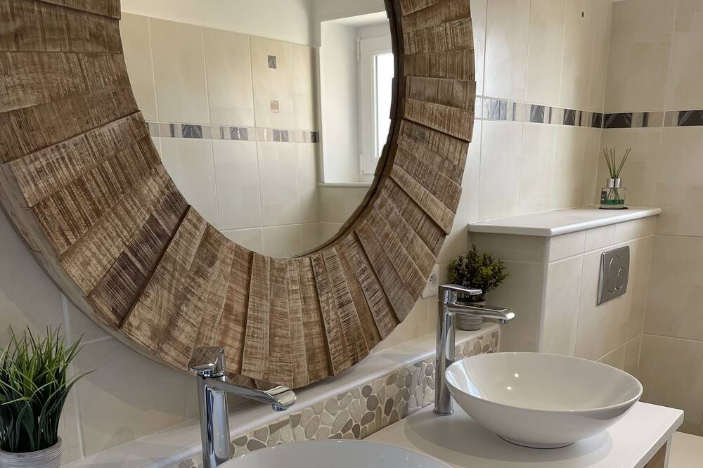 Photo of Bathroom in Ellon