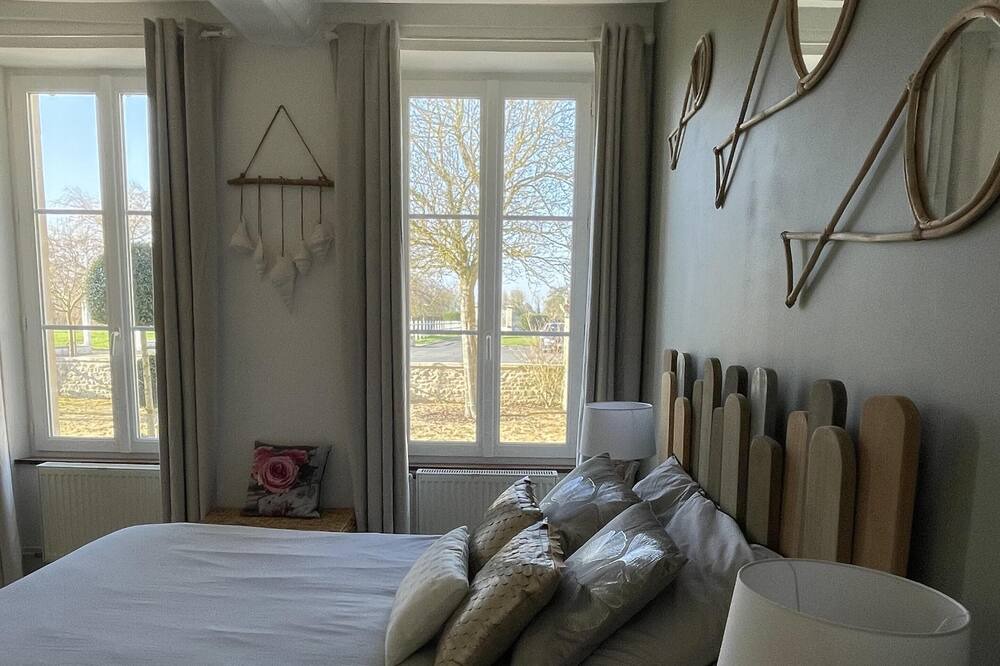 Photo of Bedroom in Ellon
