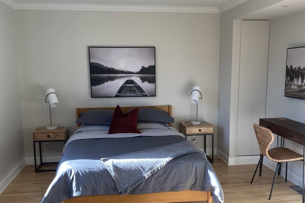 Photo of Bedroom in L'Ile-Perrot