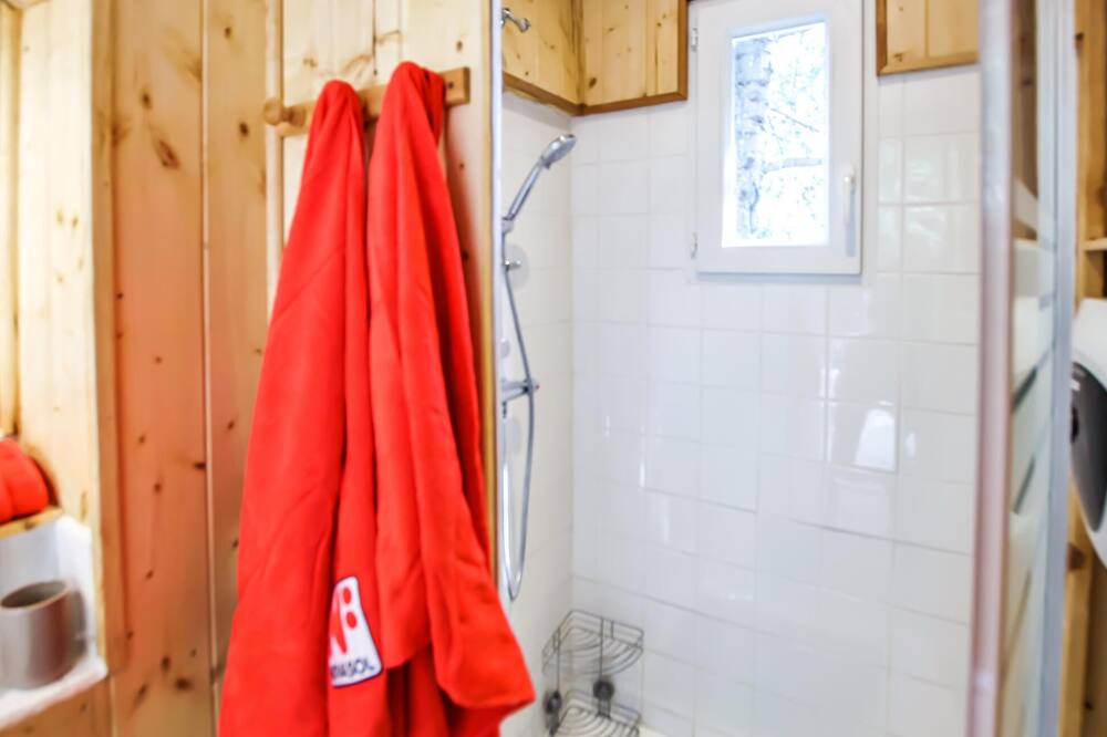 Photo of Bathroom in Largentiere