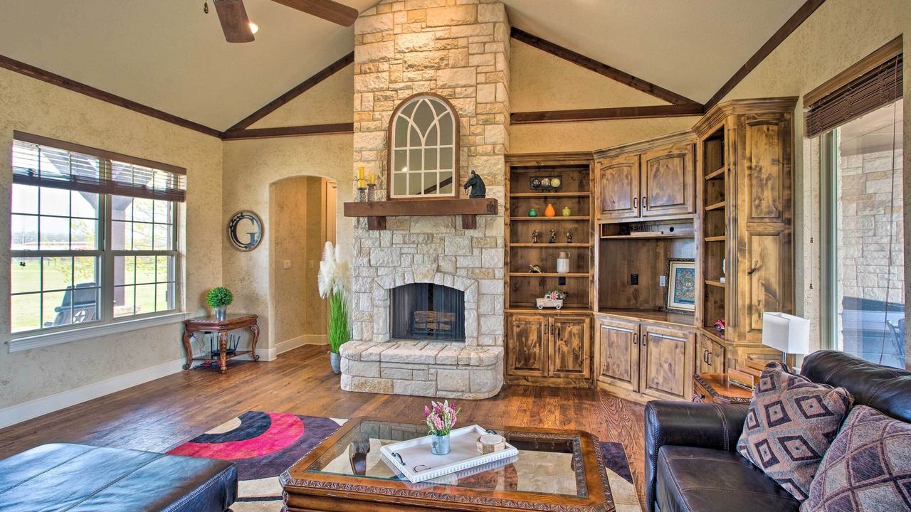 Photo of Livingroom in Weston