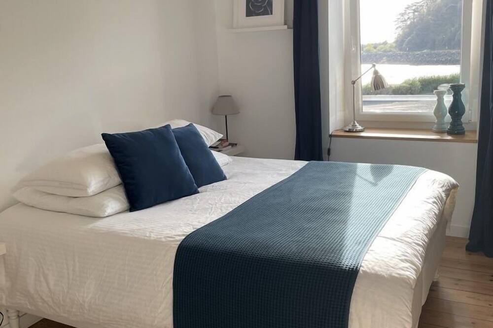 Photo of Bedroom in Plerin