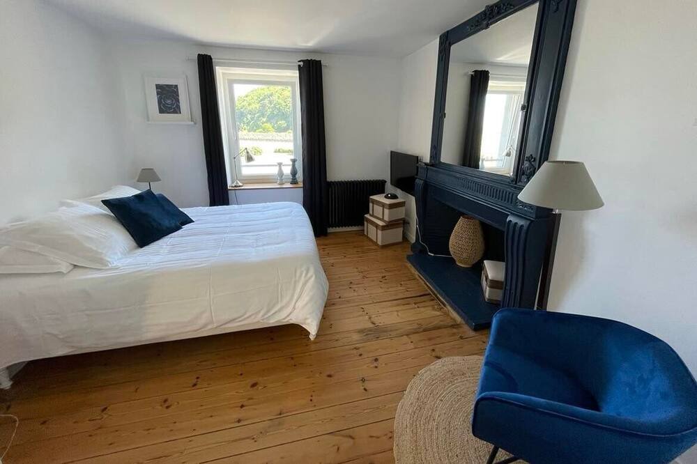 Photo of Bedroom in Plerin