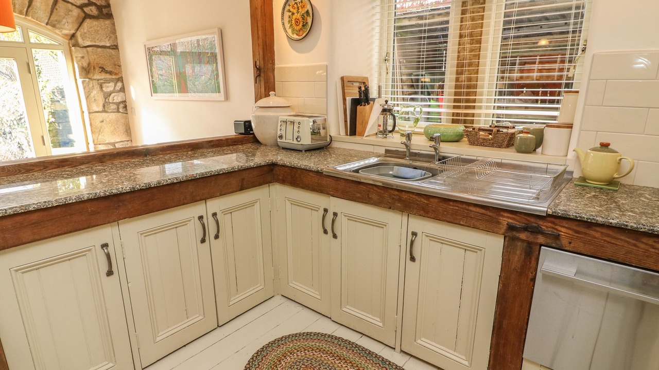 Photo of Others in Litton