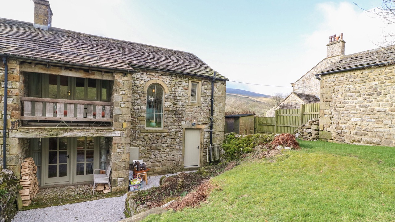 Photo of Others in Litton