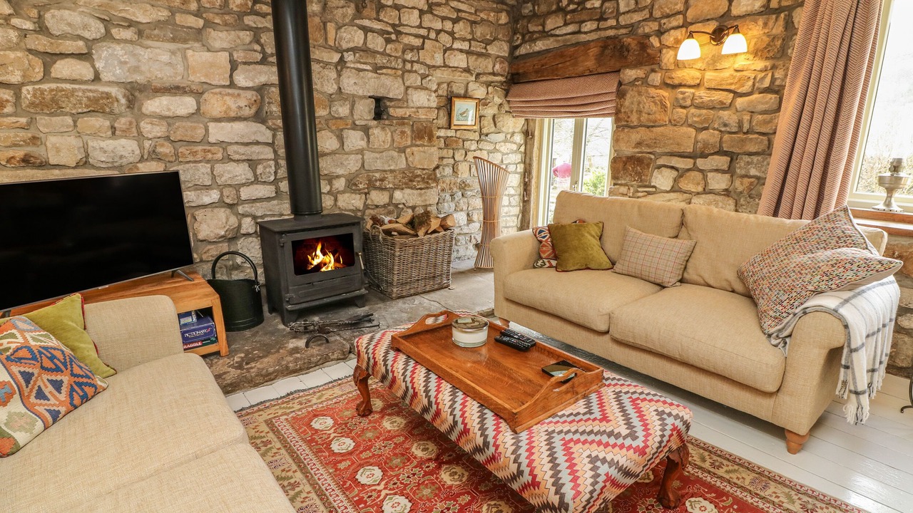 Photo of Others in Litton