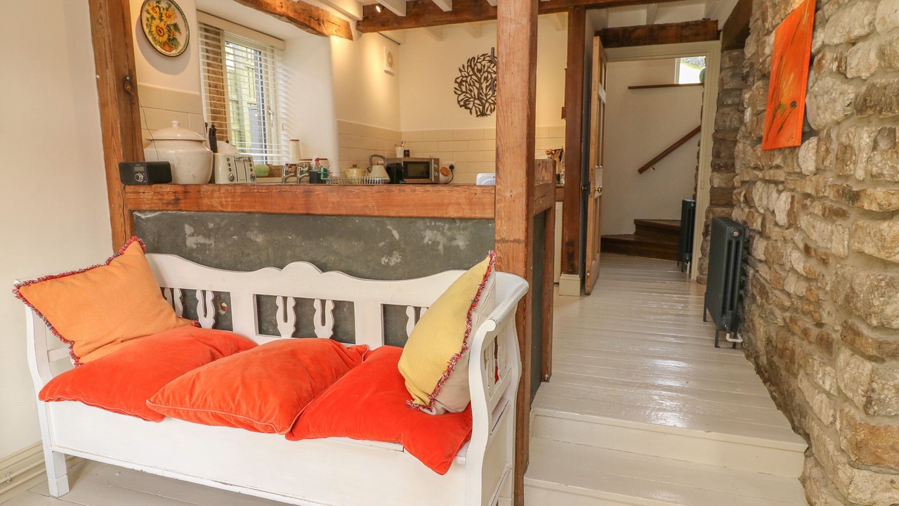 Photo of Others in Litton