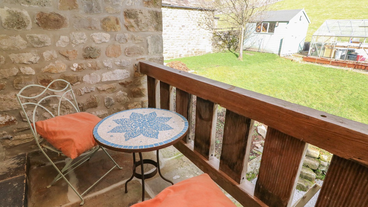 Photo of Others in Litton