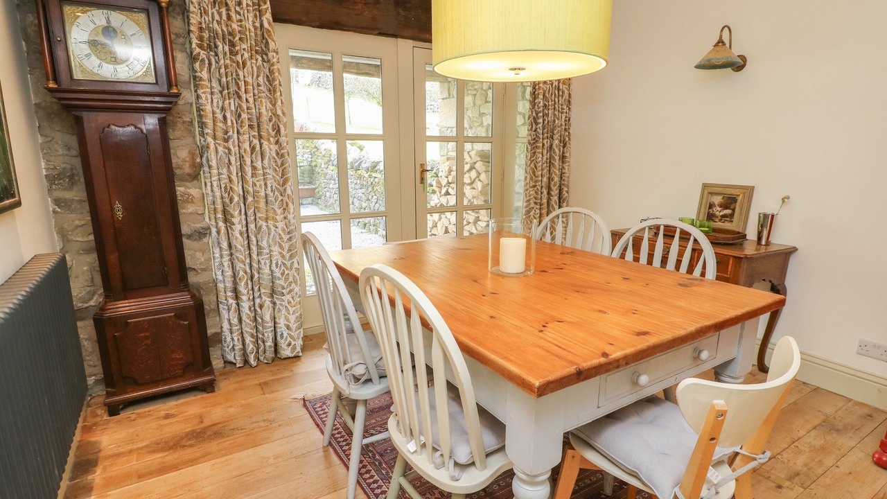 Photo of Others in Litton