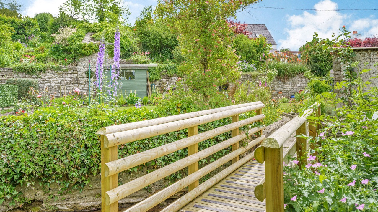 Photo of Others in Glangrwyney