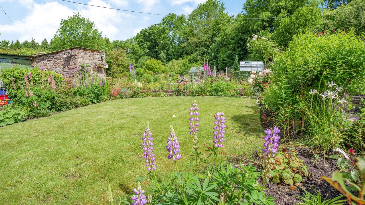 Photo of Others in Glangrwyney