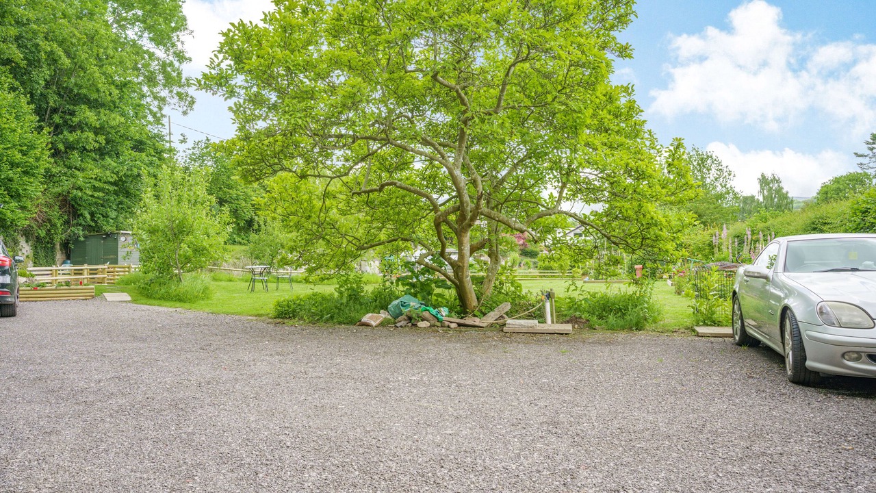 Photo of Others in Glangrwyney