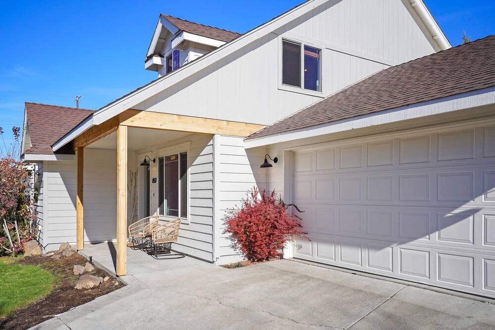 Photo of Outdoor in Mountain View District