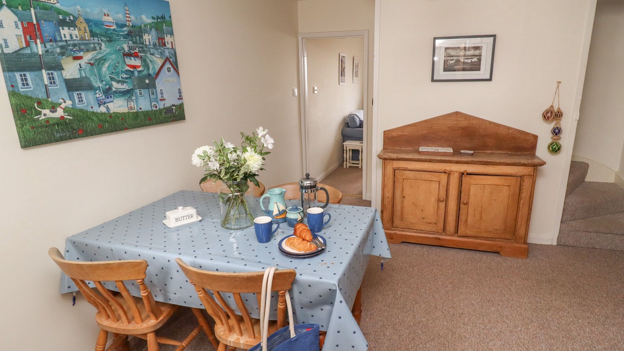 Photo of Others in Lympstone