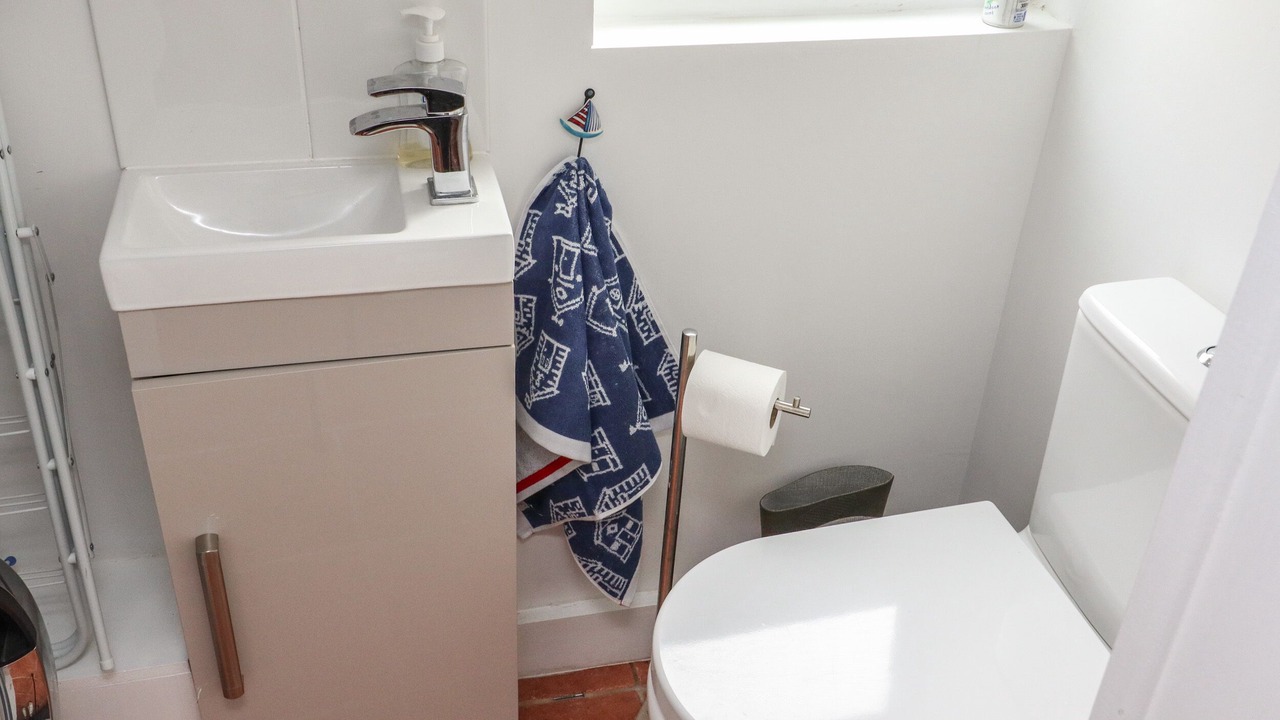 Photo of Others in Lympstone