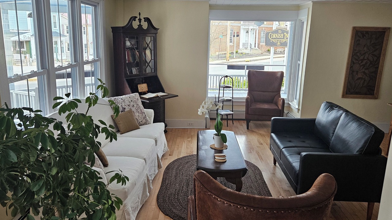 Photo of Livingroom in Cornish