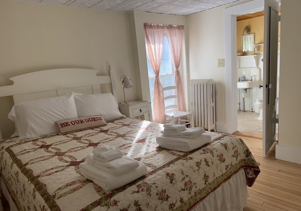 Photo of Bedroom in Cornish